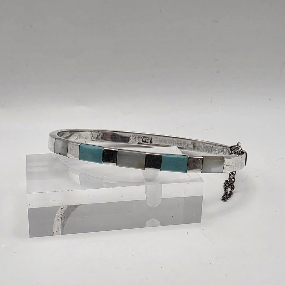 Sterling Silver 925 Hinged Bangle Bracelet Inlaid Shell Blue Pearl Safety Chain